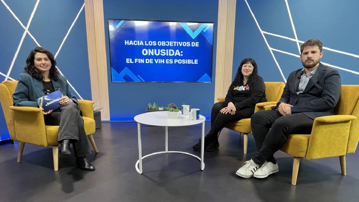 Compromiso político, educación y acceso universal, claves para el fin de la epidemia del VIH en 2030