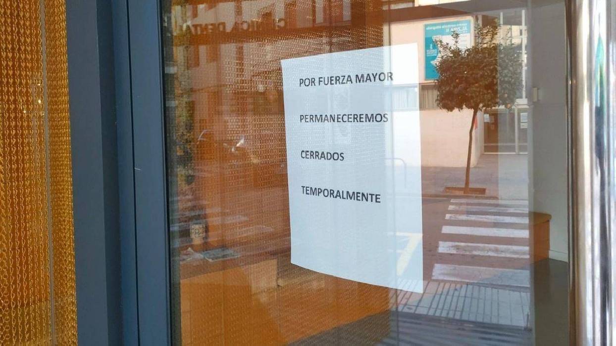 Detenido el anestesista de la clínica dental de Alzira tras la muerte de una niña por presunta mala praxis