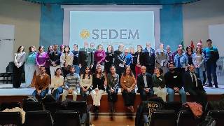 Formarse dentro de las universidades, la asignatura pendiente de los profesores de Medicina