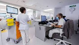 La mascarilla es obligatoria en los centros sanitarios de Murcia hasta el próximo 30 de diciembre