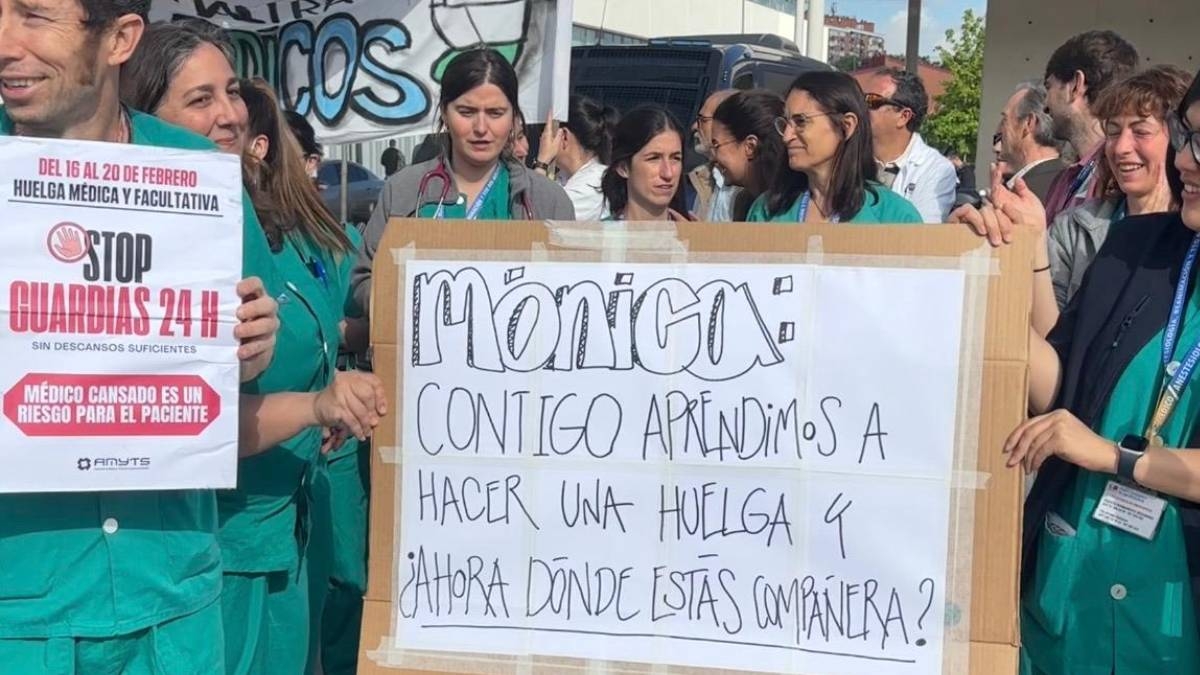 Los médicos clausuran la semana de huelga y afean a la ministra estar ...