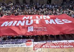 Los médicos catalanes instan al Govern a mejorar sus condiciones o no trabajarán "ni un minuto" de más