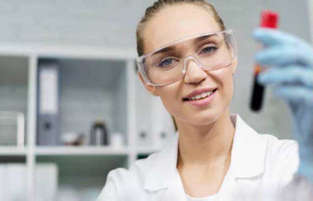 FP de Laboratorio para trabajar en el ámbito biomédico
